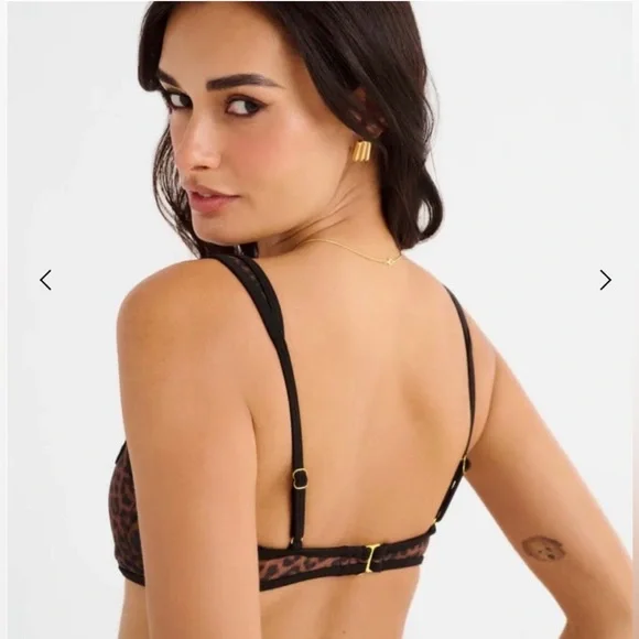 Rumored Wild Print Underwire Bra - Picture 8 of 9